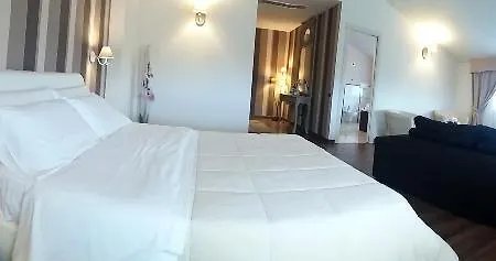 Virginia & - Adults Only Hotel