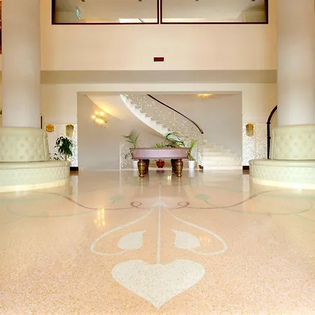 Virginia & - Adults Only 4* Avellino